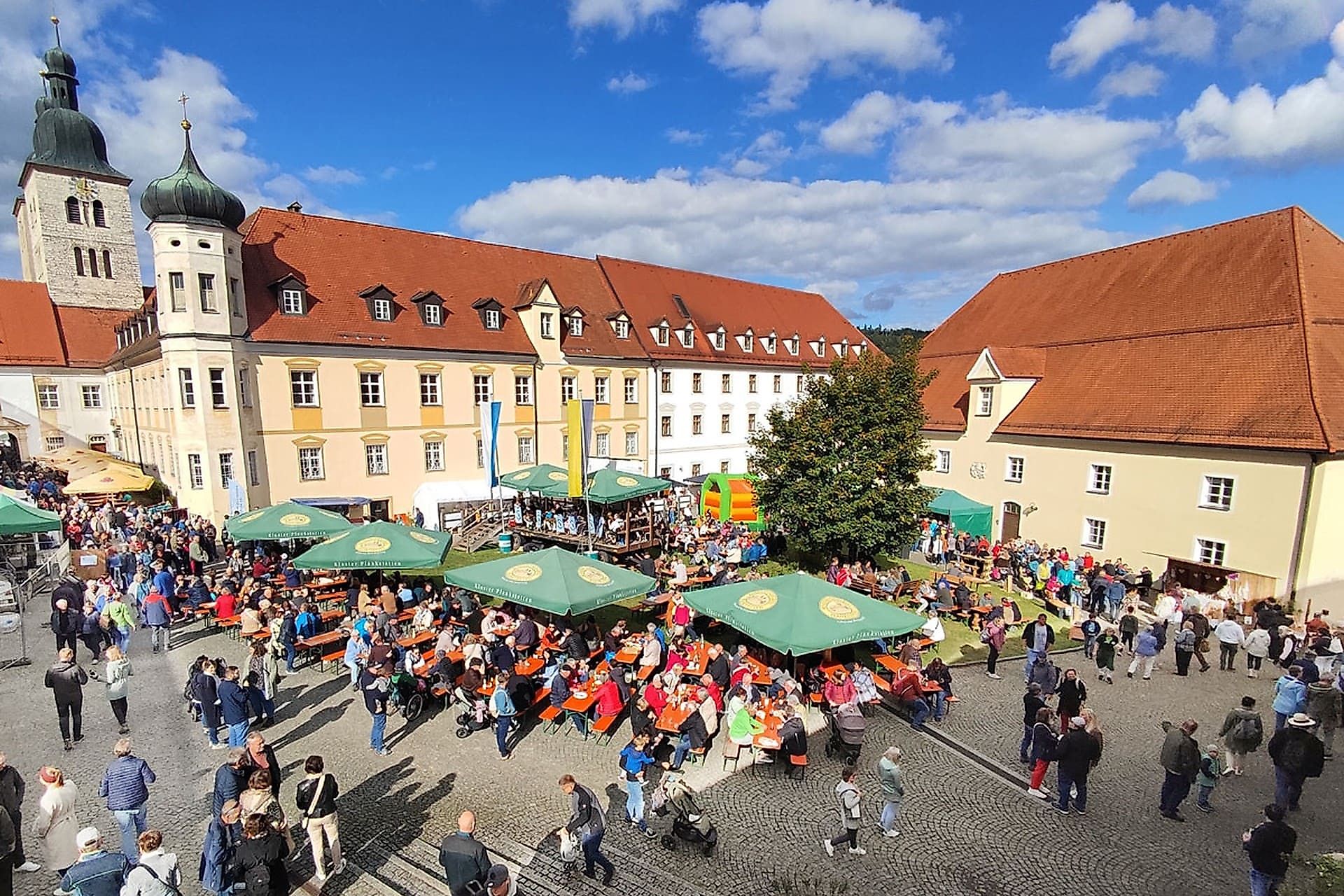Erntedankmarkt im Kloster Plankstetten